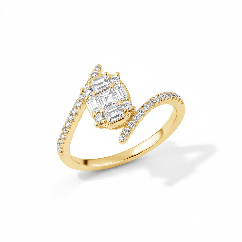 18K Diamond Oval Ring