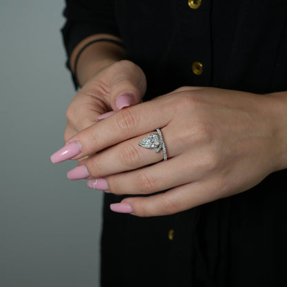 14k White Gold Pear Diamond Ring with Accented Band