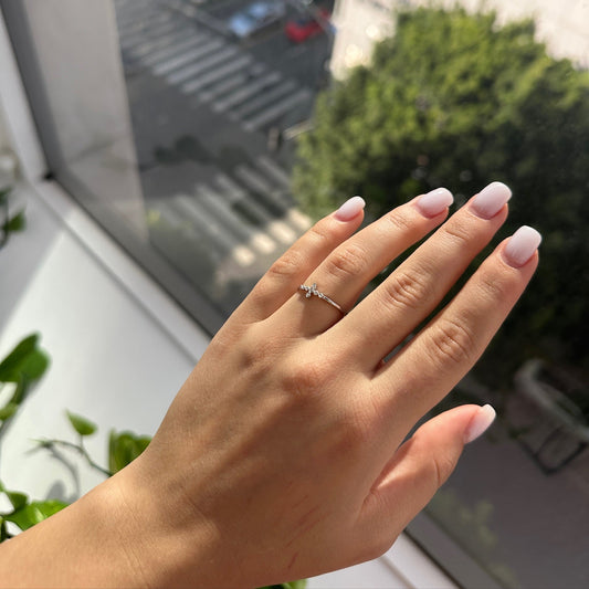 18K White Gold Diamond Cross Ring