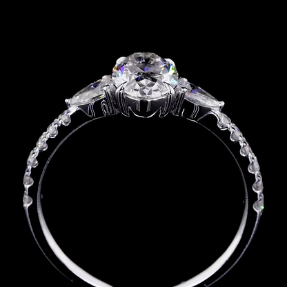 1.06 ct. Oval Diamond Solitaire Ring