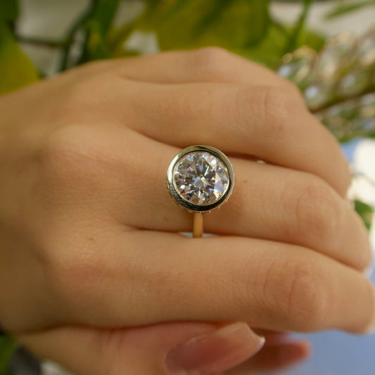 Eterna Solis 14K Gold Bezel-Set Lab