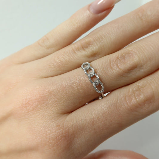 Pavé Diamond Interlocking Band in 18K White Gold